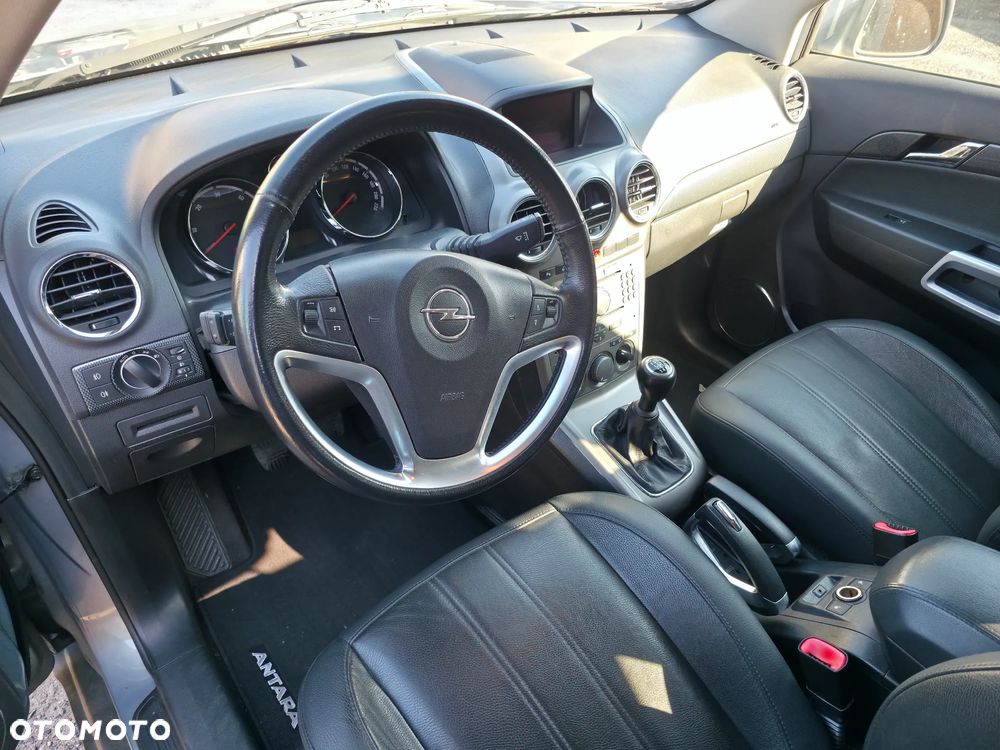 Opel Antara 2.0 CDTI Cosmo - 21