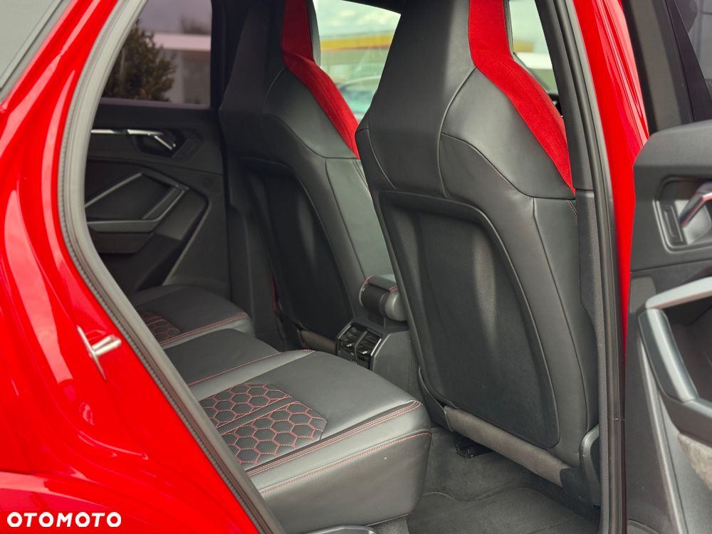 Audi RS Q3 Sportback - 10
