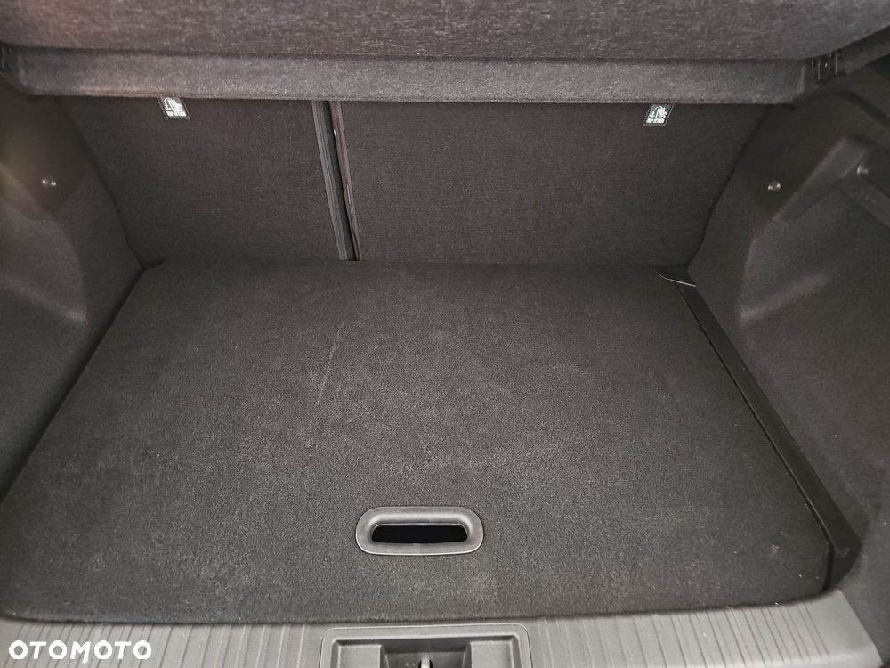 Renault Captur - 31