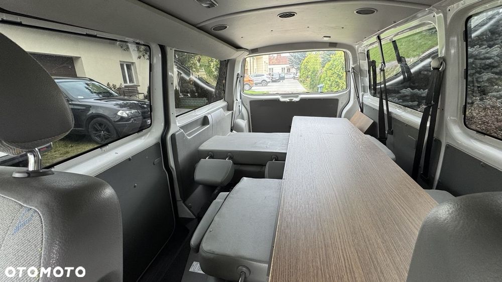 Volkswagen Transporter Standard - 11
