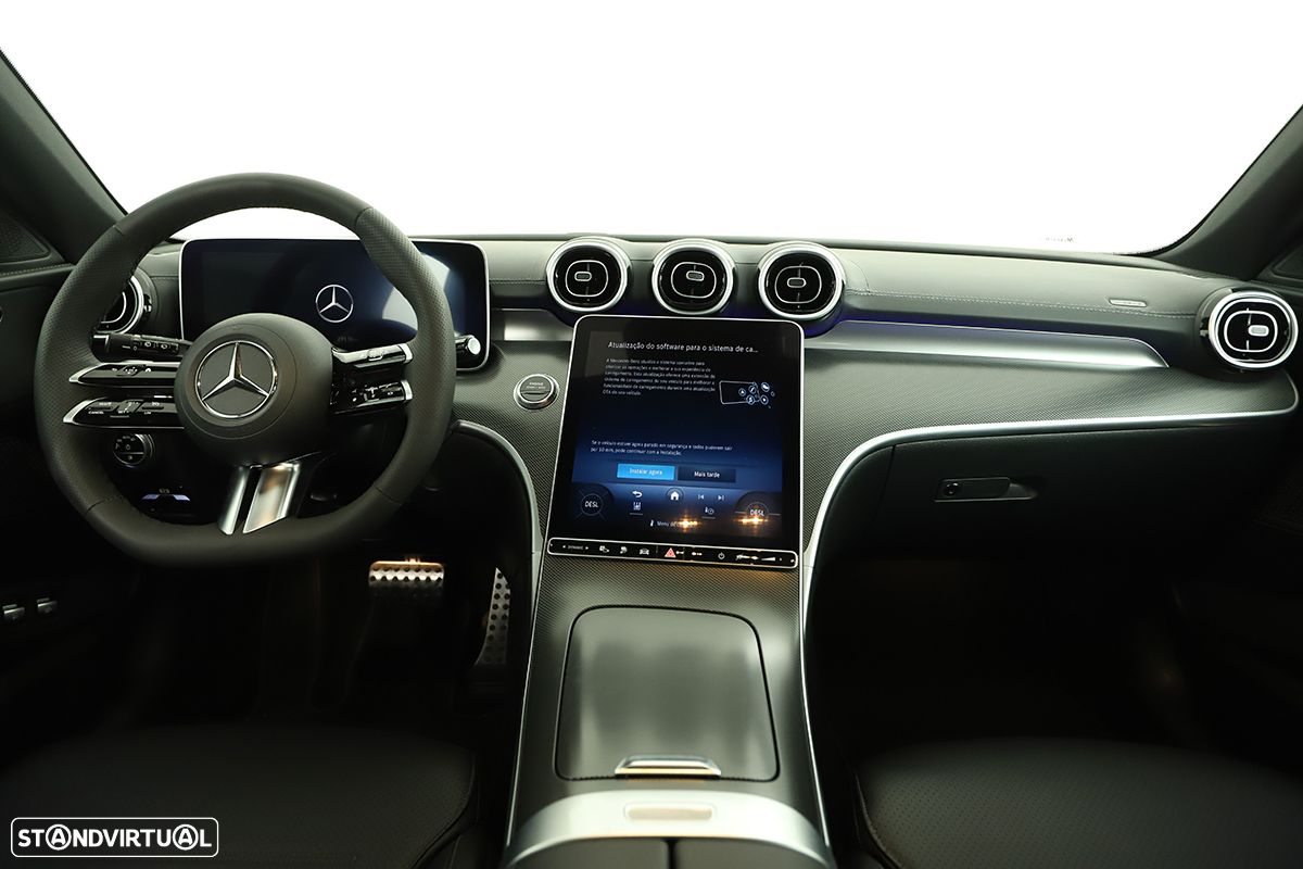 Mercedes-Benz C 300 e AMG Line - 13