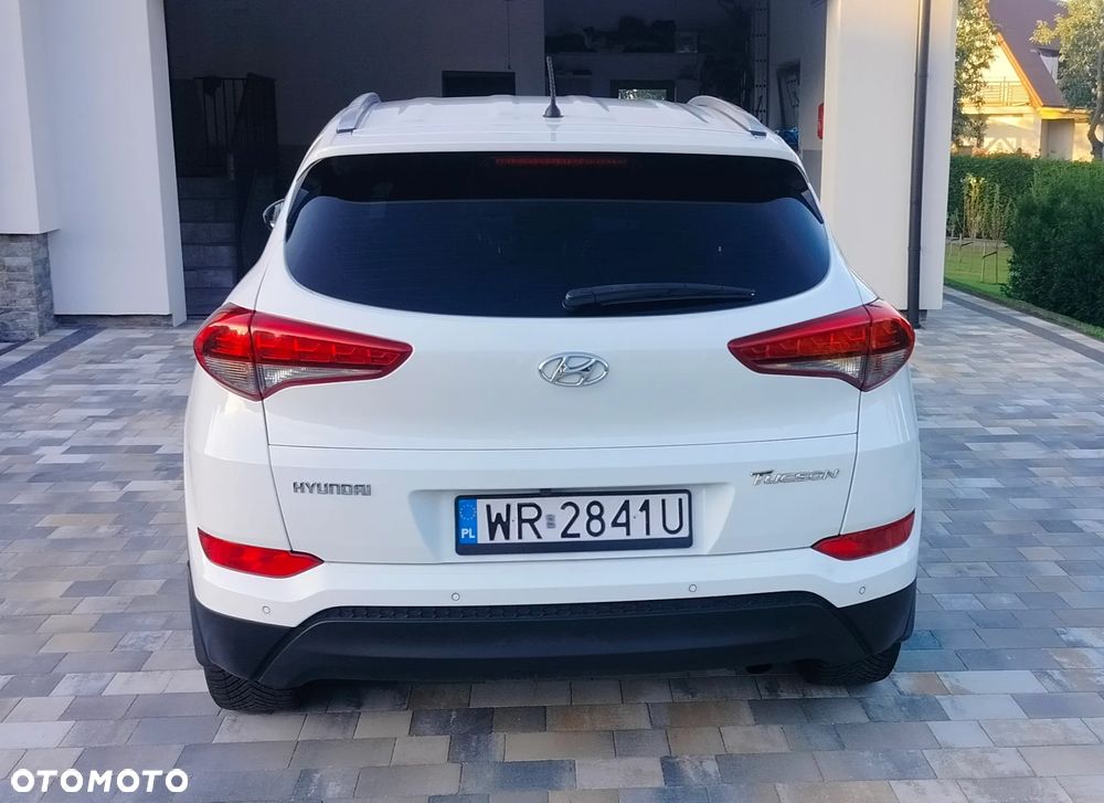 Hyundai Tucson 1.6 GDI BlueDrive Comfort 2WD - 4