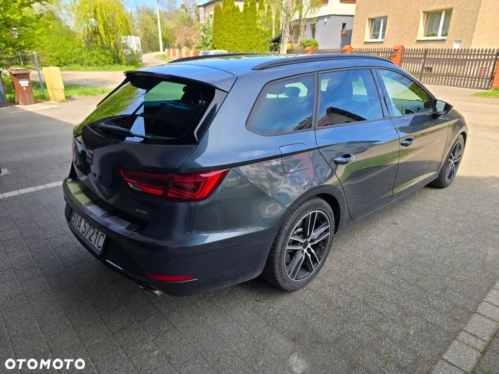 Seat Leon Sportstourer 2.0 TSI Cupra Performance Black S&S 4Drive DSG - 3