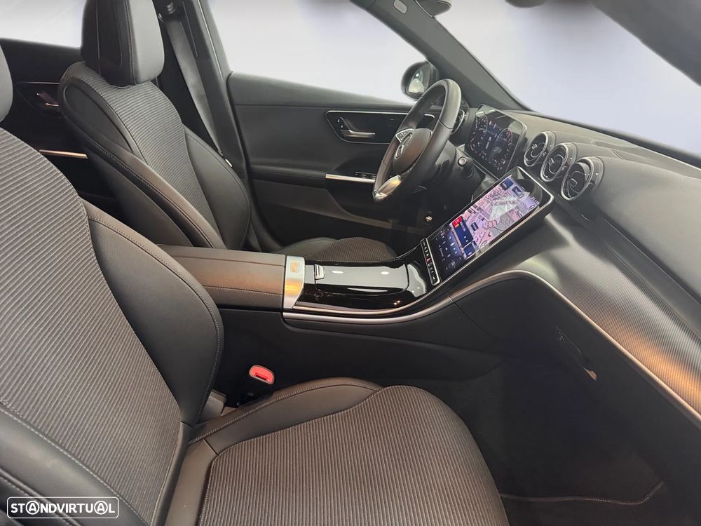 Mercedes-Benz C 300 e Avantgarde - 15