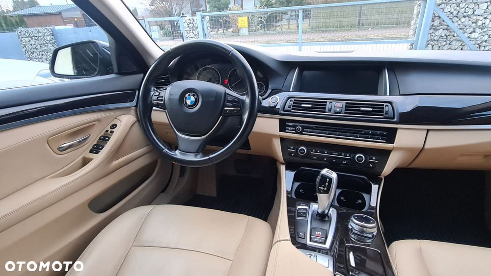 BMW Seria 5 520d Modern Line - 6