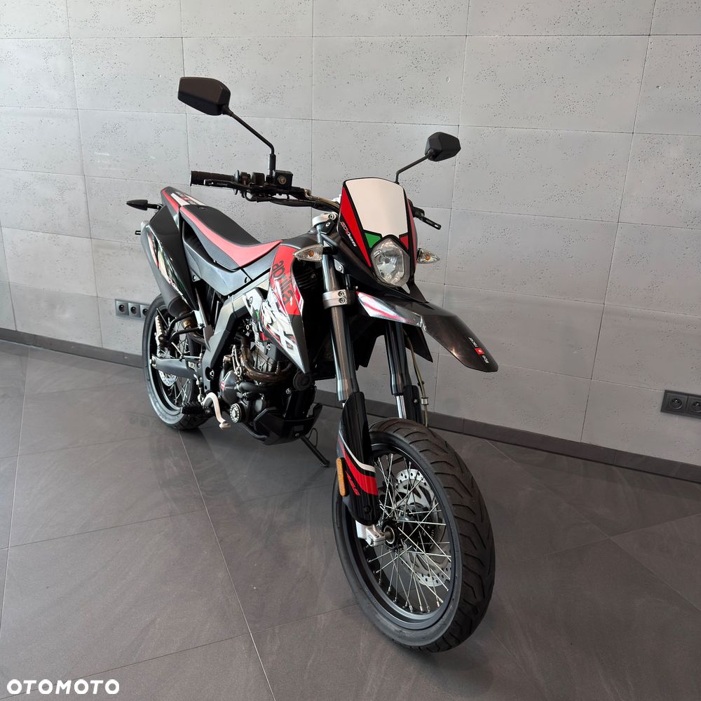 Aprilia SX - 4