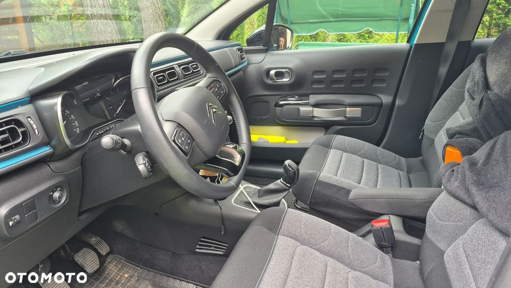 Citroën C3 1.2 PureTech Shine - 33