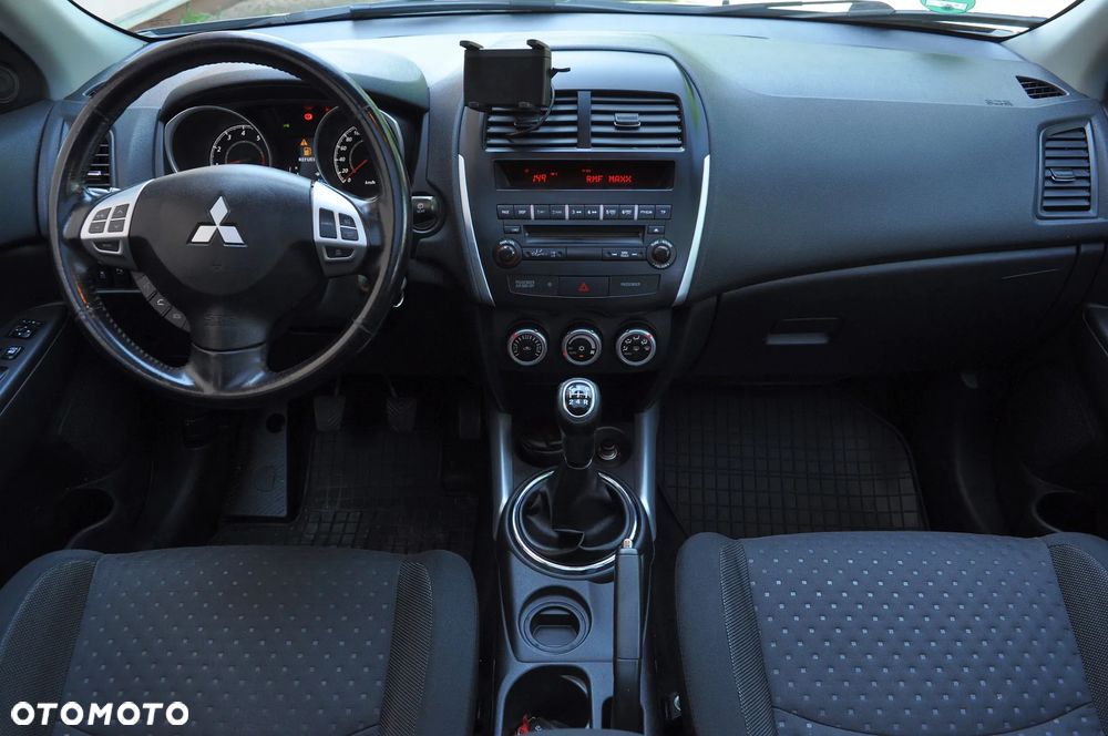Mitsubishi ASX - 19