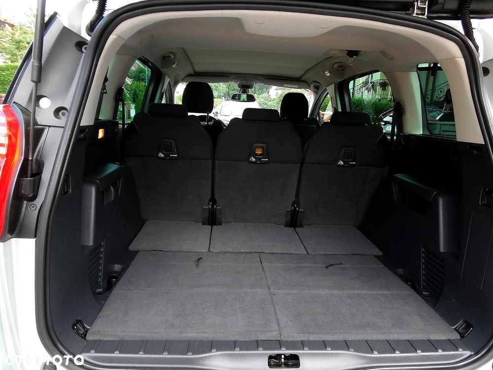Peugeot 5008 2.0 HDi Family 7os - 38