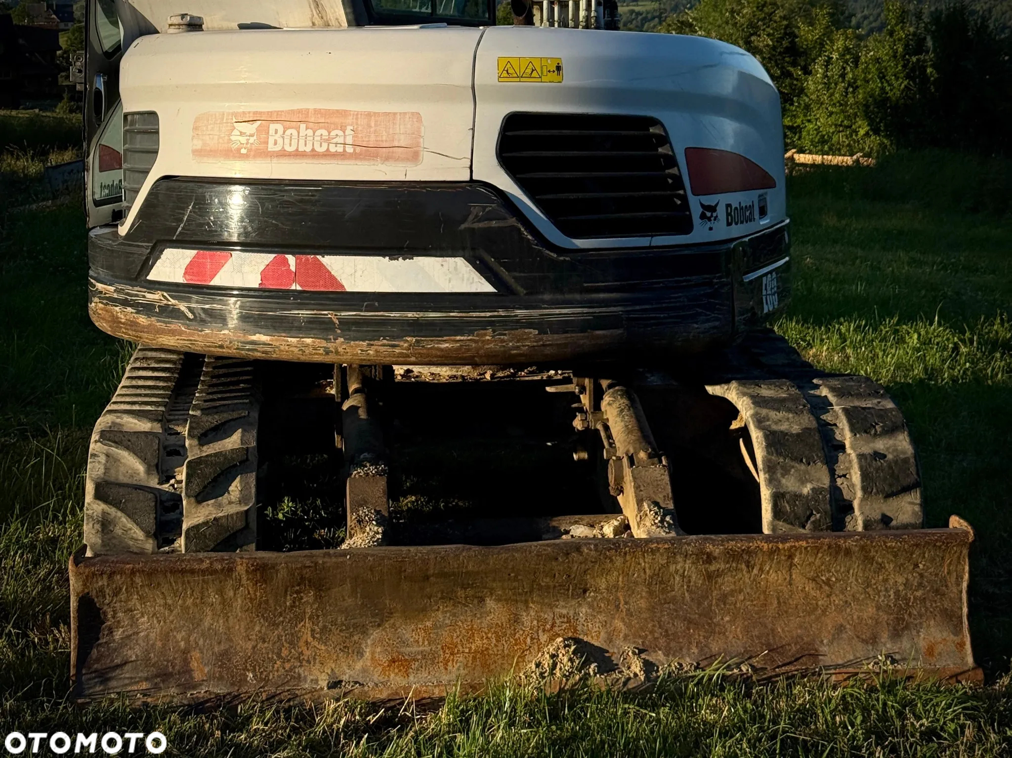 Bobcat E80 - 4