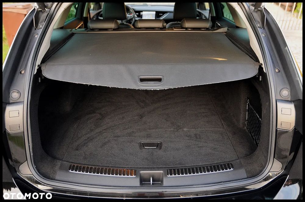 Opel Insignia - 31