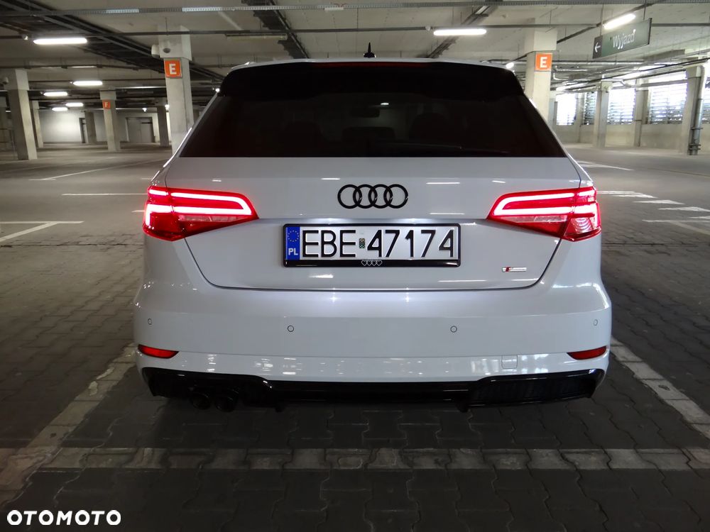 Audi A3 Sportback - 31