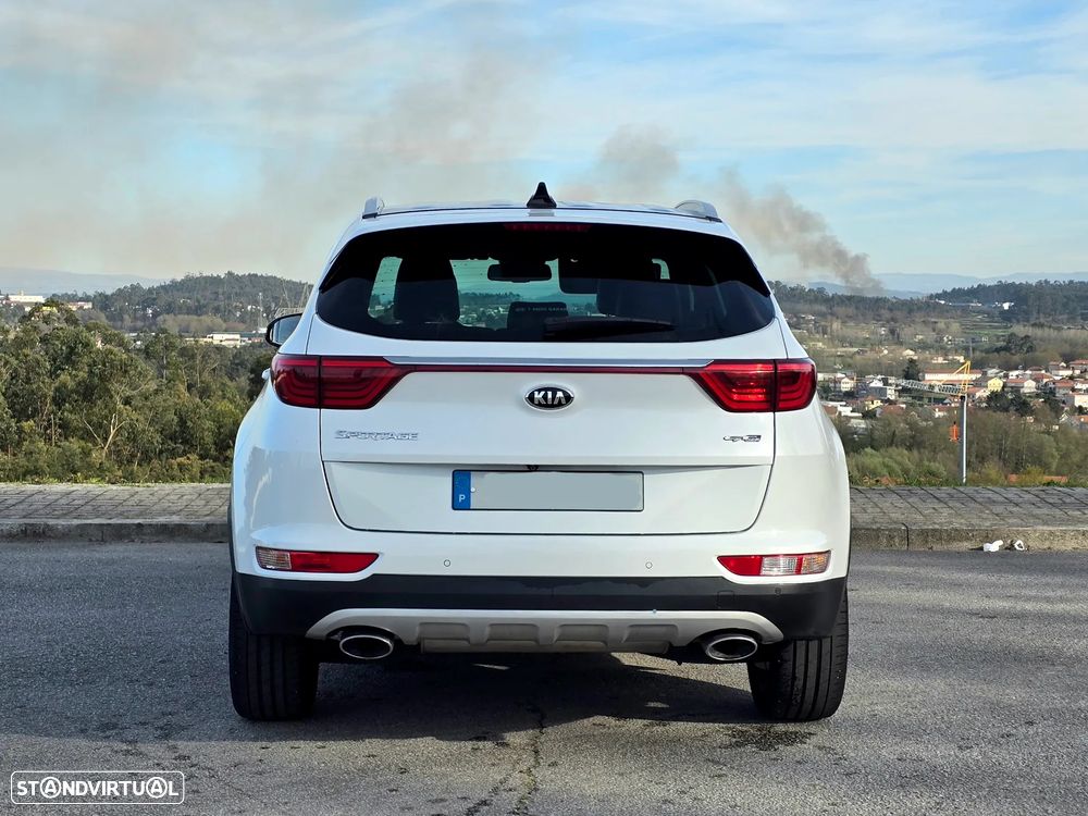 Kia Sportage 2.0 CRDI ISG GT Line - 10