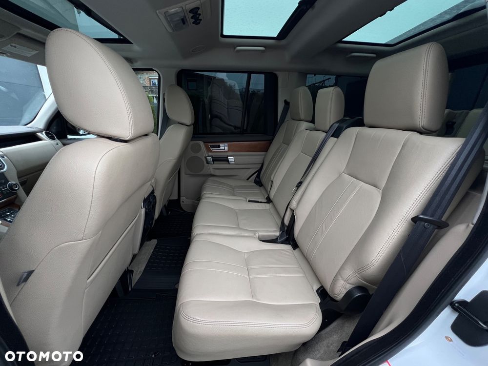 Land Rover Discovery IV 3.0 V6 SC HSE - 35