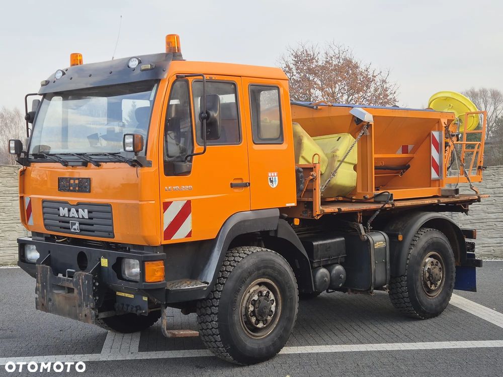 MAN LE 10.220  4x4 Schmidt Piaskarka - 1