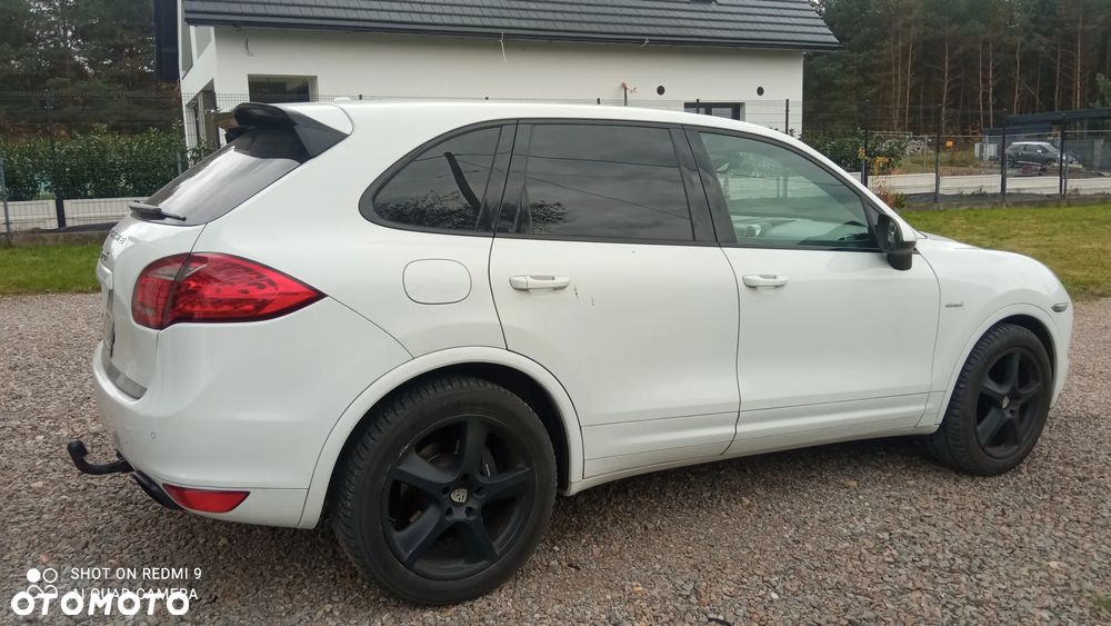 Porsche Cayenne - 3