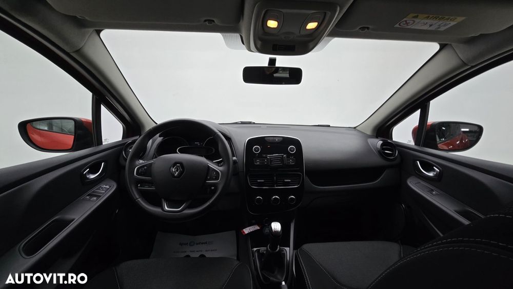 Renault Clio - 14