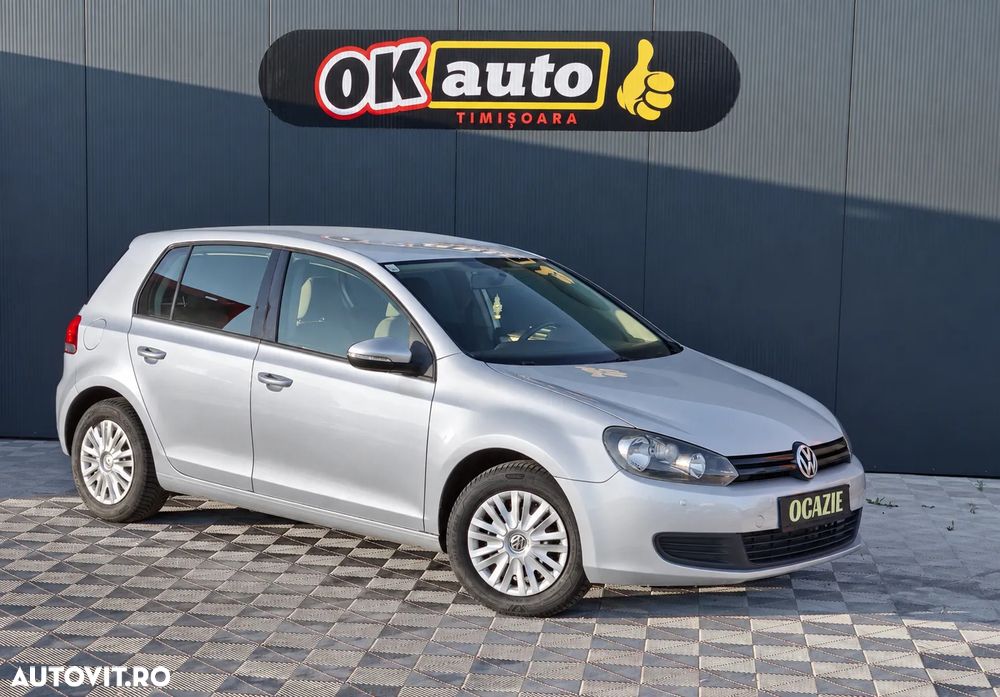 Volkswagen Golf - 2