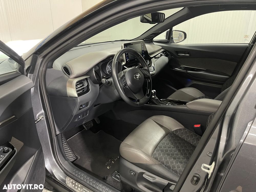 Toyota C-HR 2.0 HSD 184 CP 4x2 CVT Classy - 5