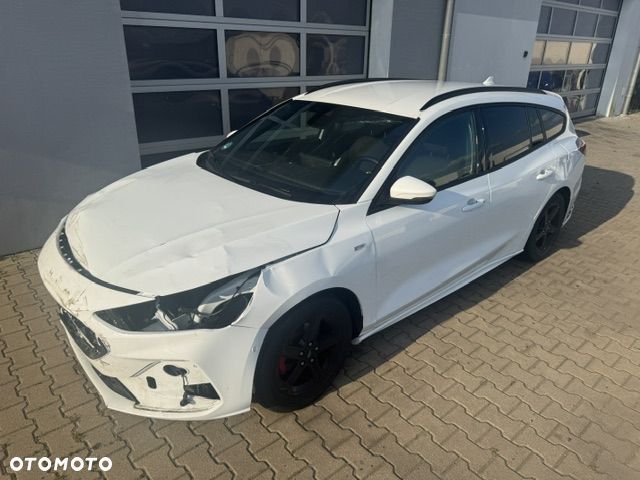 Ford Focus 1.0 EcoBoost Hybrid ST-LINE - 18
