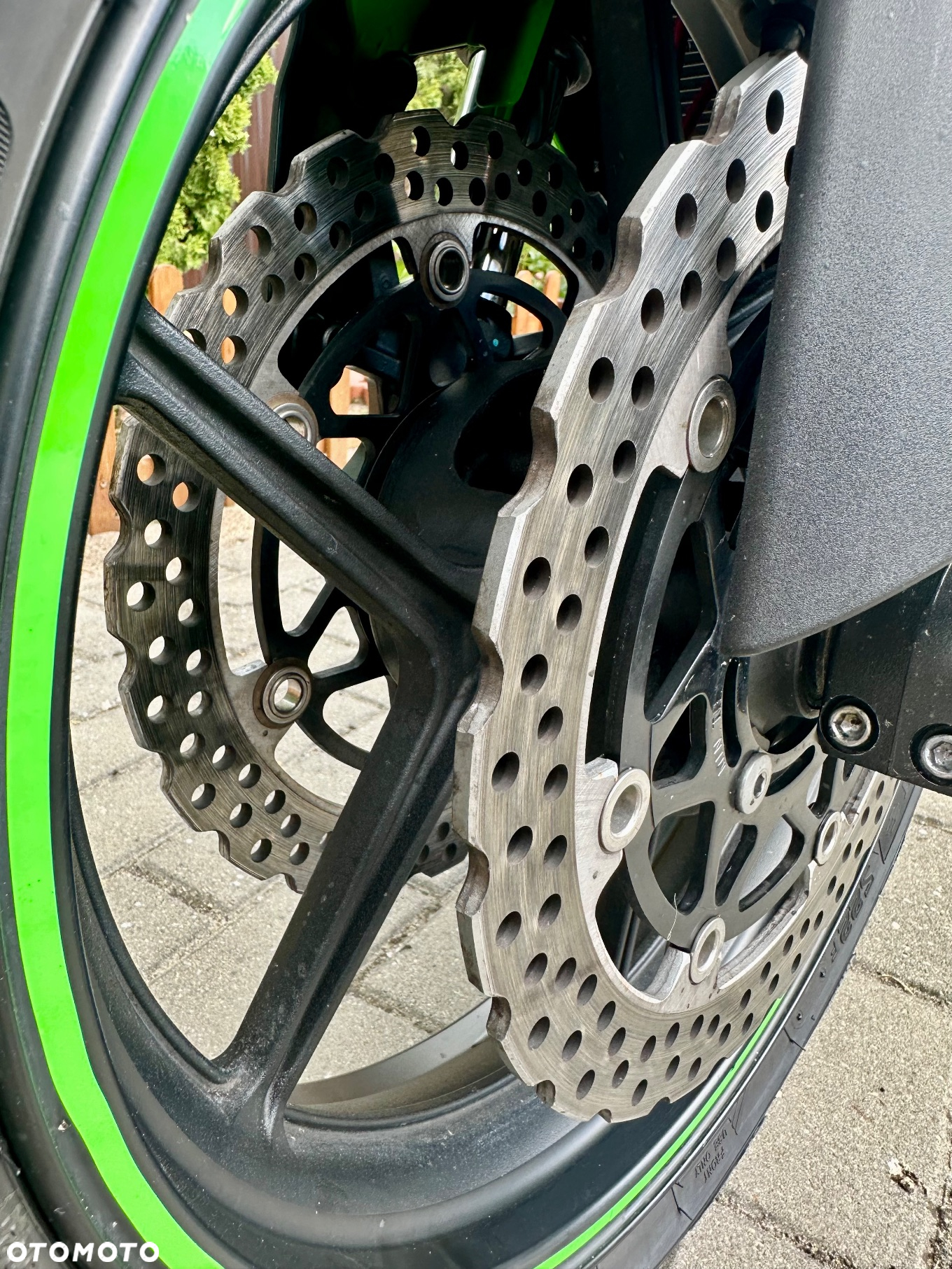 Kawasaki ZXR - 29
