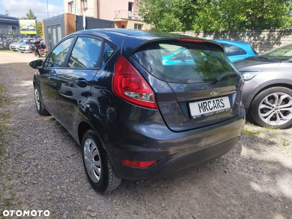 Ford Fiesta - 4