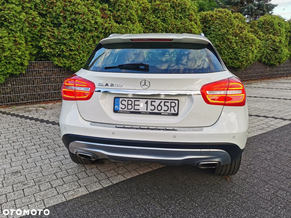 Mercedes-Benz GLA 200 7G-DCT Style - 8