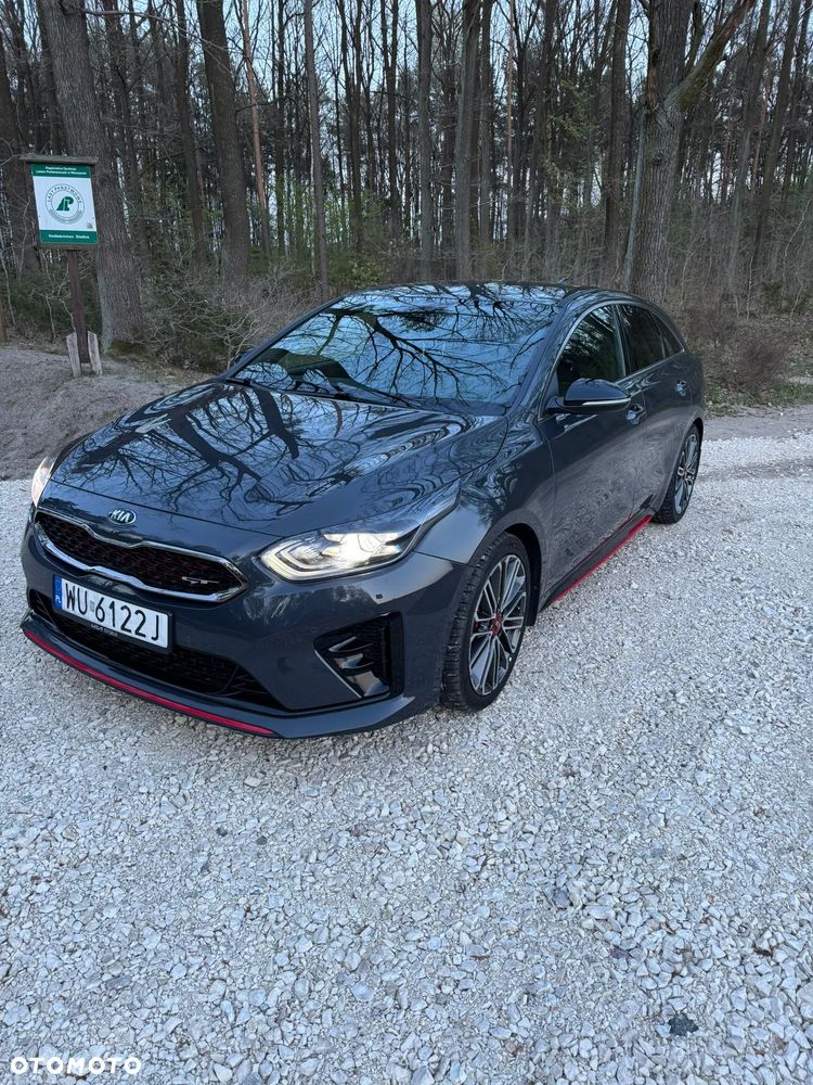 Kia ProCeed - 1