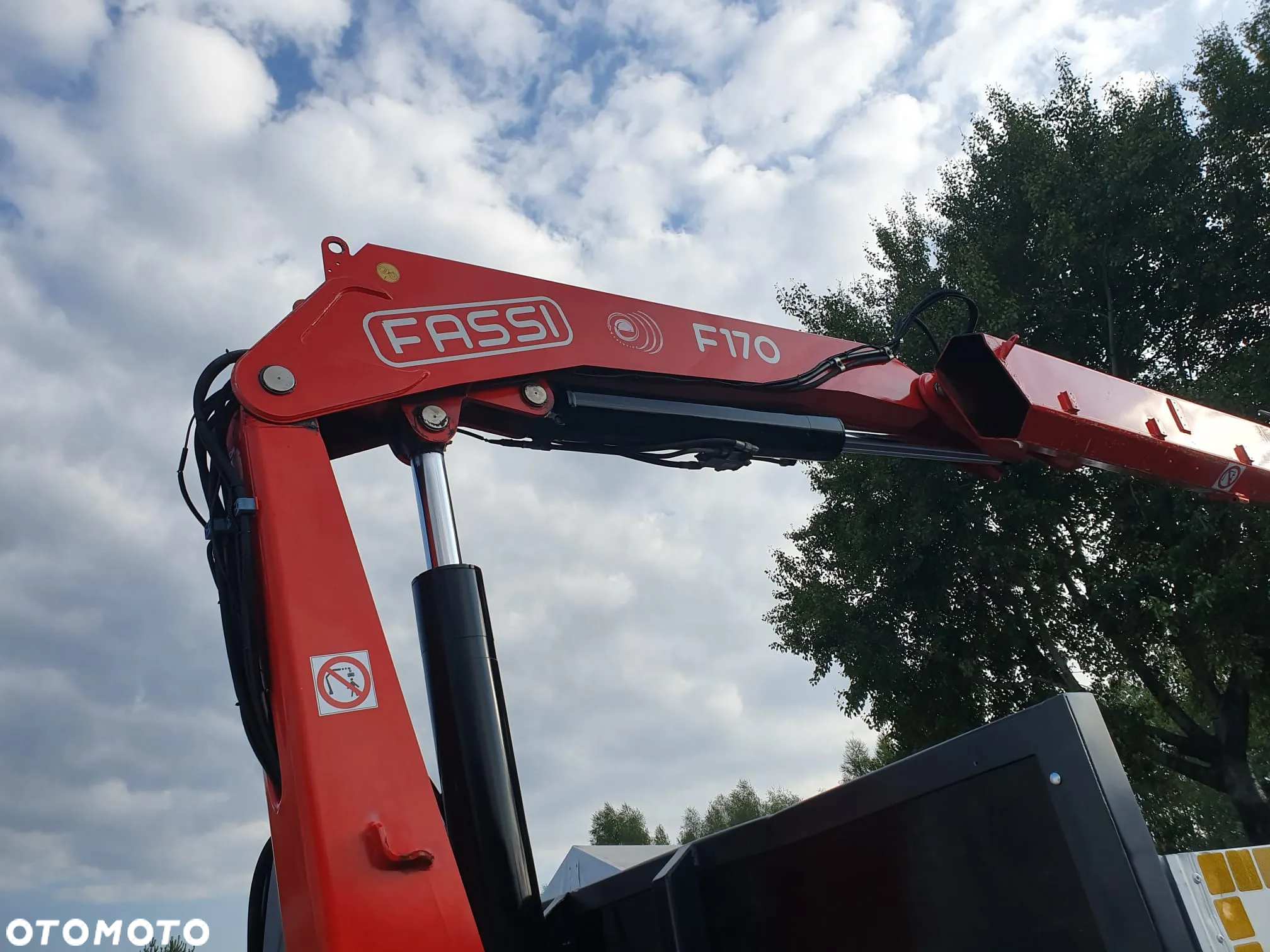 Scania P340 6x4 HDS Fassi 170 Krajowa Mały Przebieg - 15