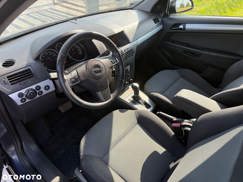 Opel Astra 1.8 Automatik Cosmo - 9