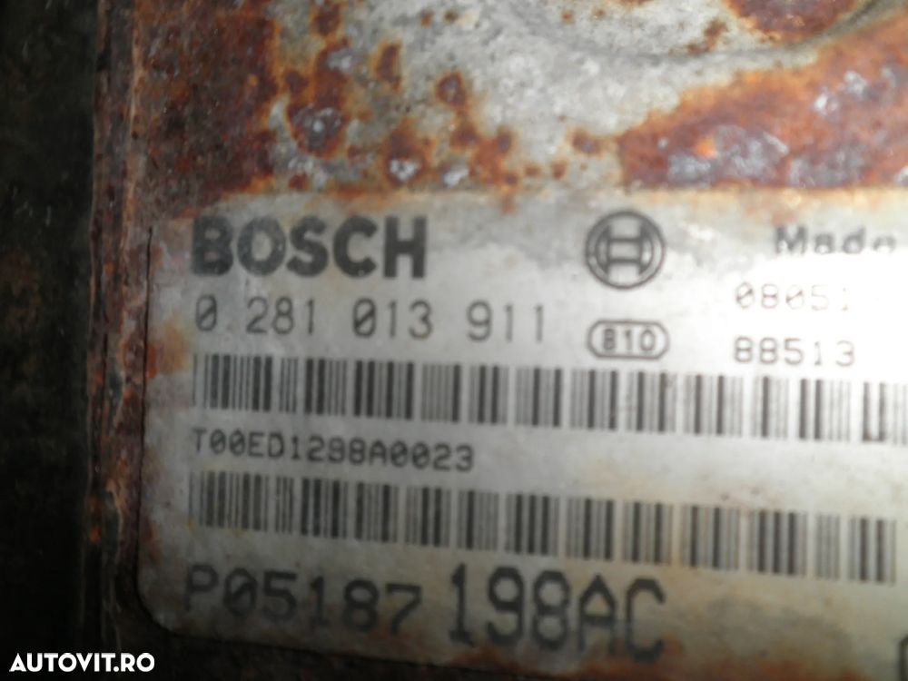 ECU / calculator motor Jeep Grand Cherokee 3.0 CRD 2008 0281013911 P05187198AC - 2