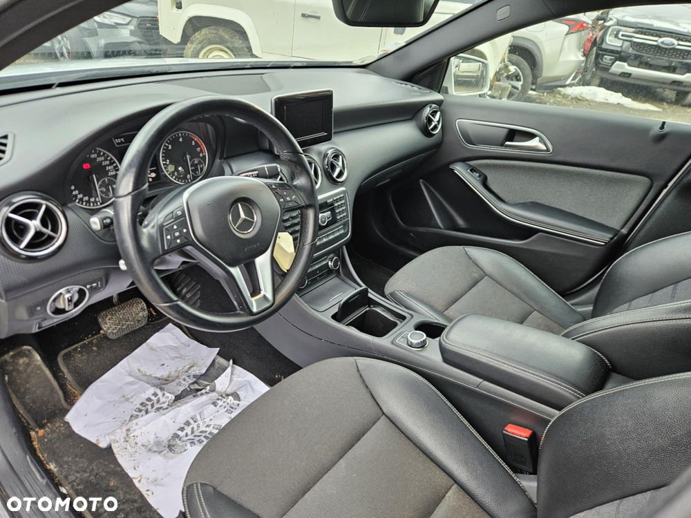 Mercedes-Benz Klasa A 200 CDI (BlueEFFICIENCY) 7G-DCT Style - 21