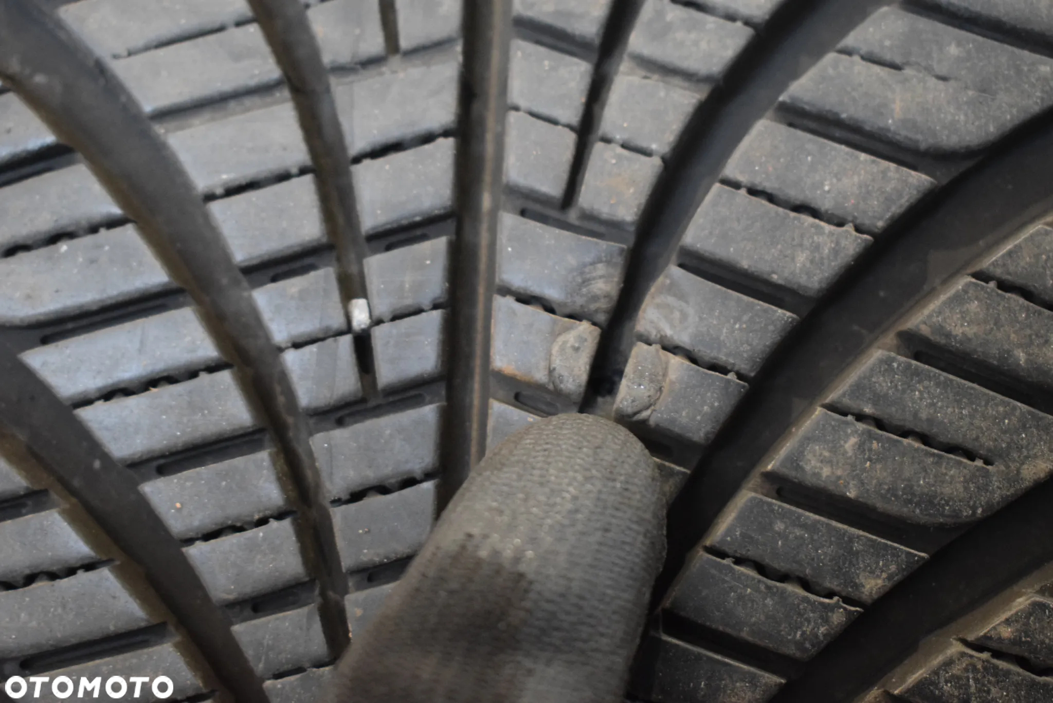 R19 255/55 Goodyear Vector 4 Seasons GEN-2 SUV Cena za parę - 7