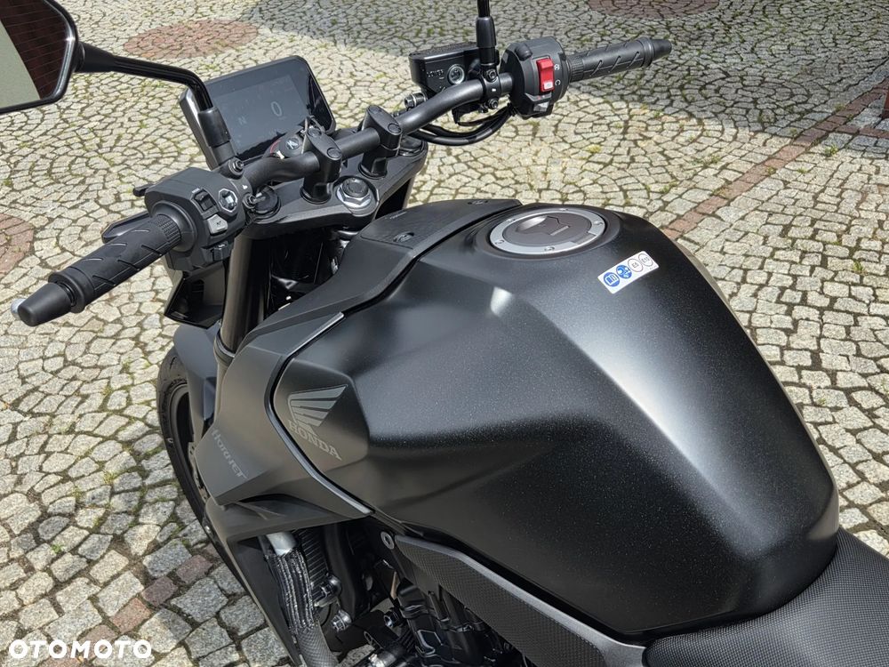 Honda CB - 23