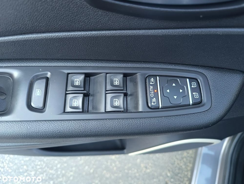 Renault Captur (ENERGY) TCe 90 LIMITED - 6