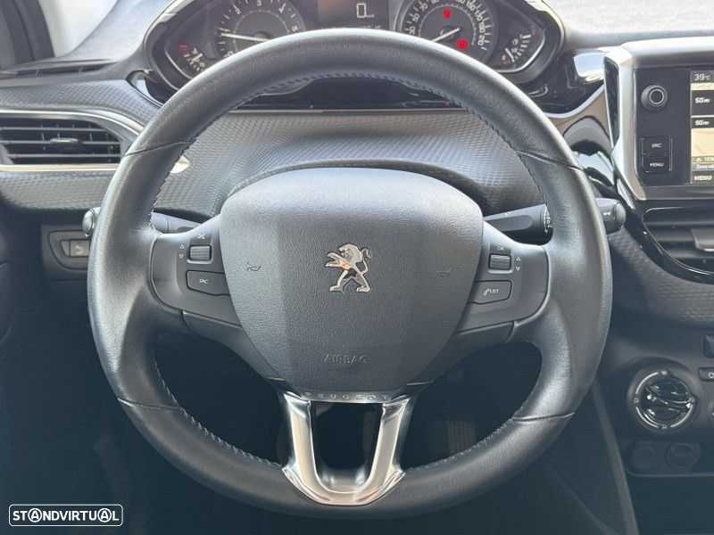 Peugeot 208 1.5 BlueHDi Signature - 7
