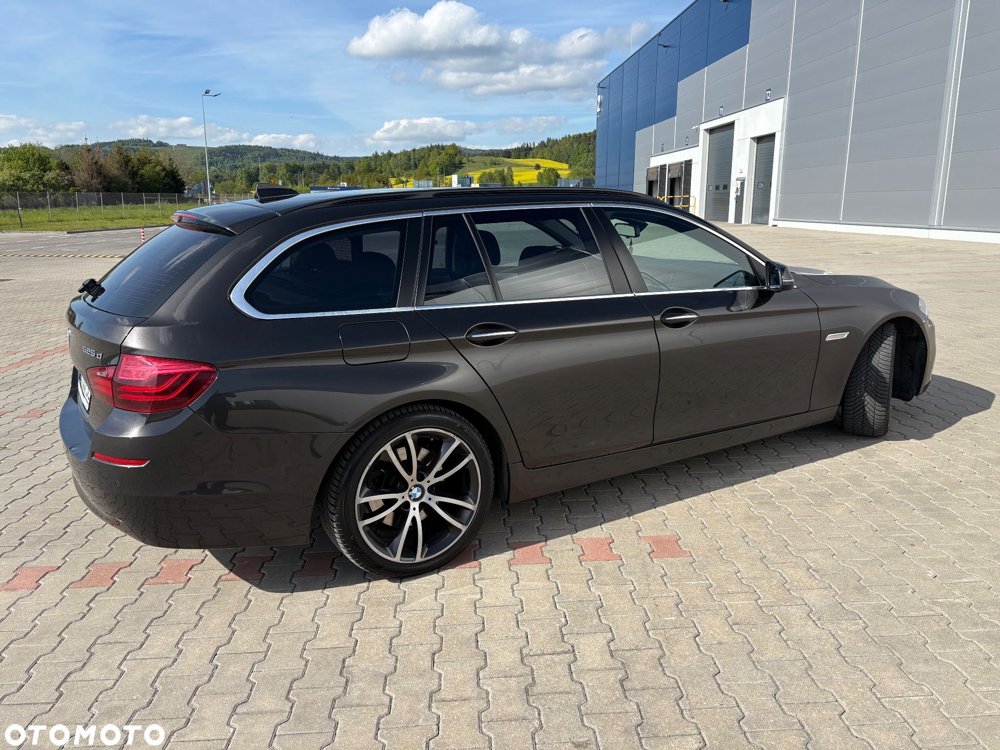 BMW Seria 5 525d Touring Sport-Aut Luxury Line - 20