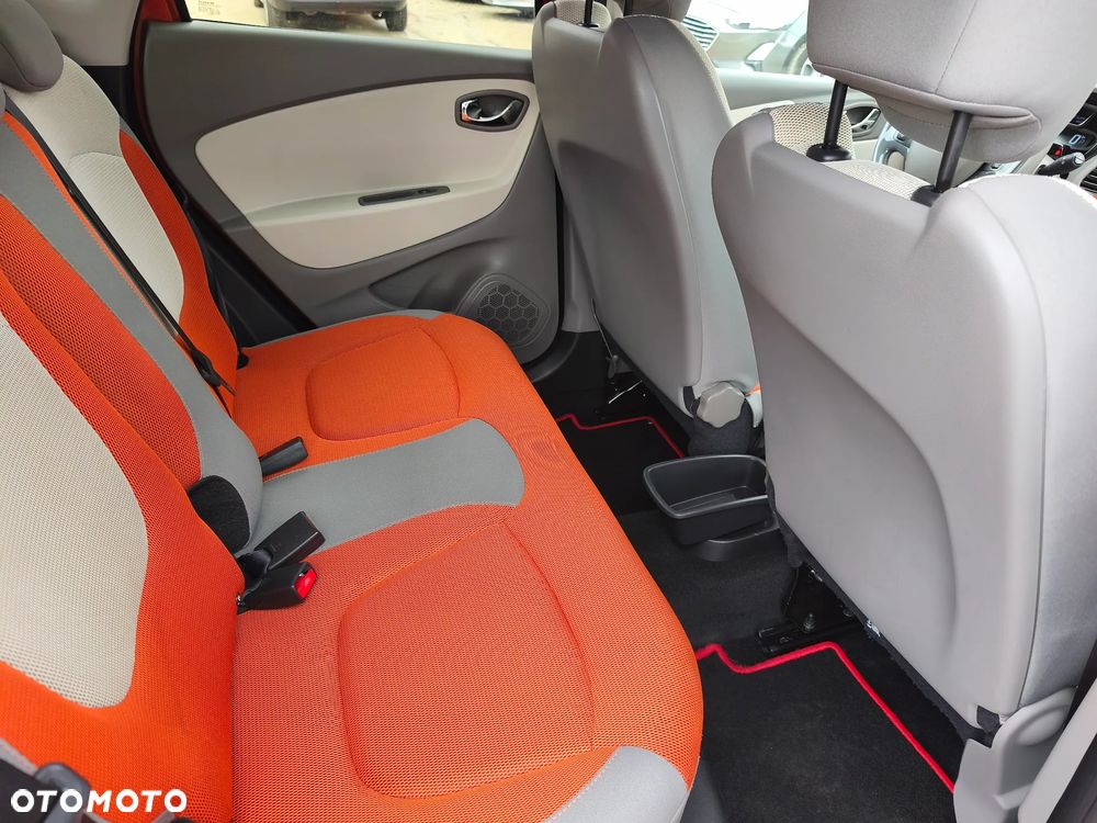 Renault Captur 1.2 Energy TCe Zen EDC EU6 - 17