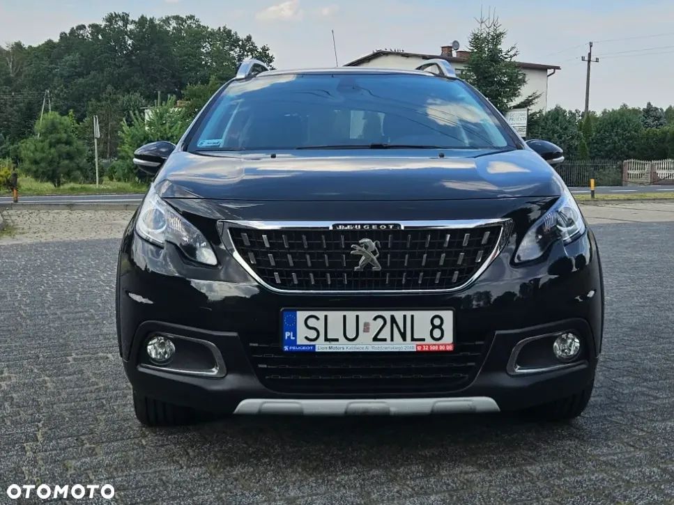 Peugeot 2008 1.2 Pure Tech Allure S&S - 2