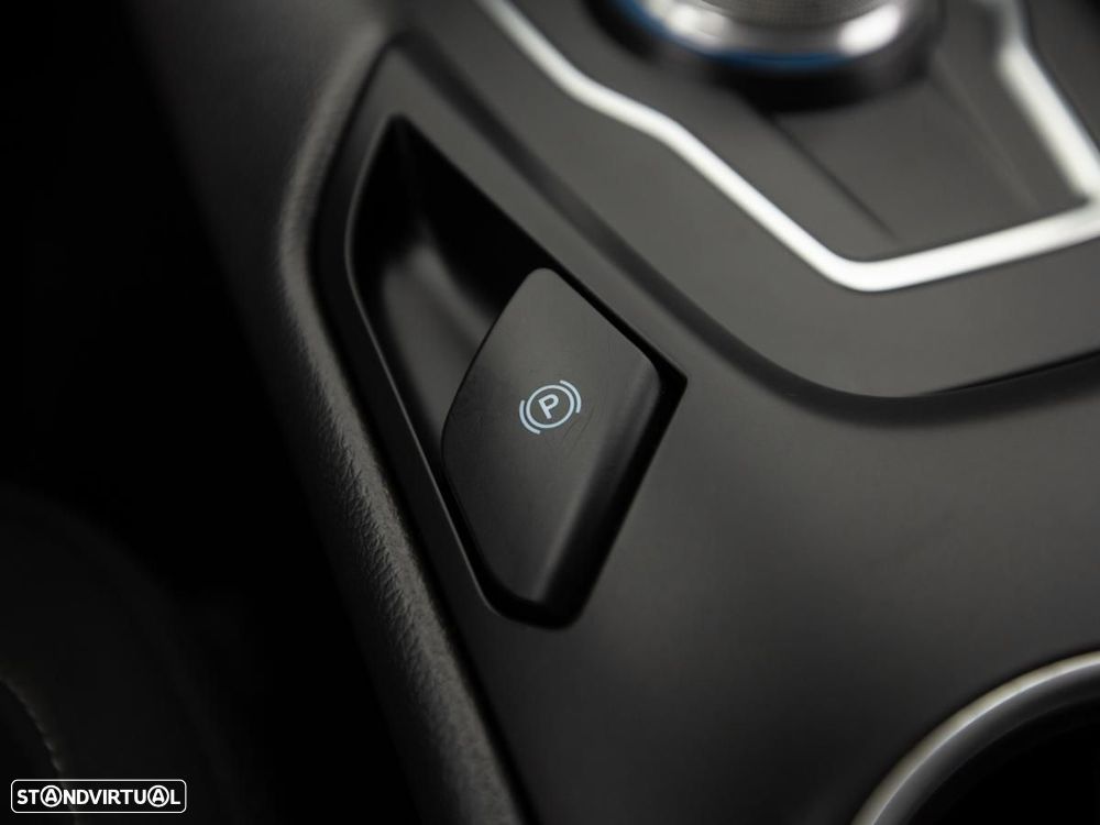 Ford Mondeo VAN 2.0  TITANIUM AUTO SW c/IVA - 18