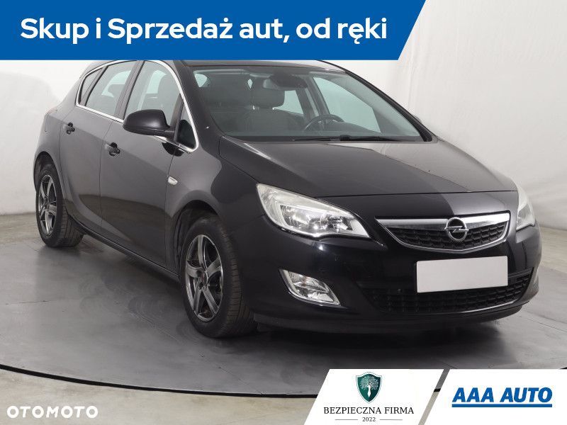 Opel Astra - 3