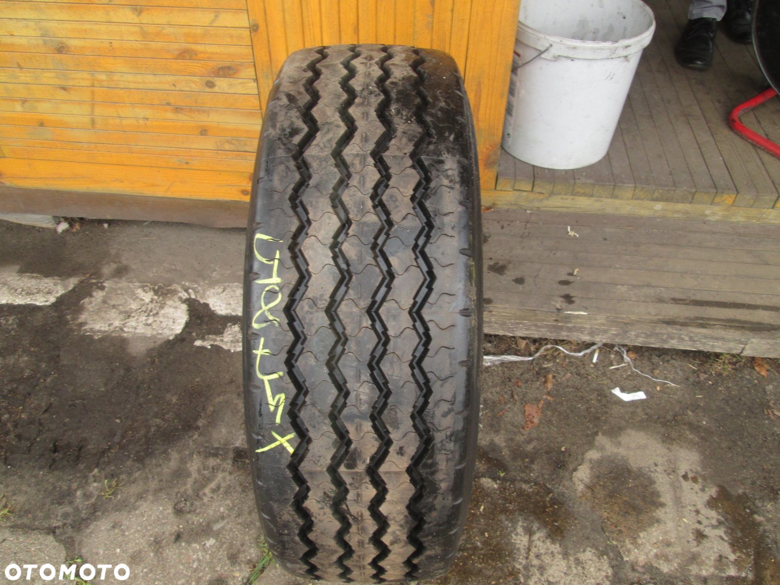 Opona ciężarowa 265/70/17.5 Bieżnikowana MICHELIN XZA. Opony ciężarowe - 2