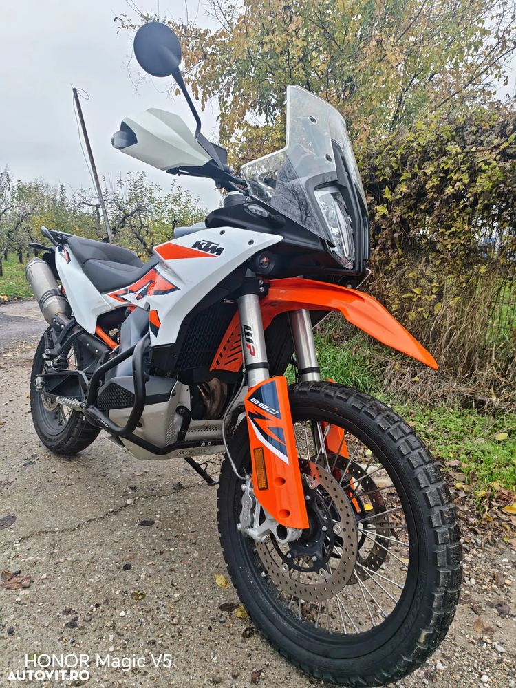 KTM 890 Adventure R - 12