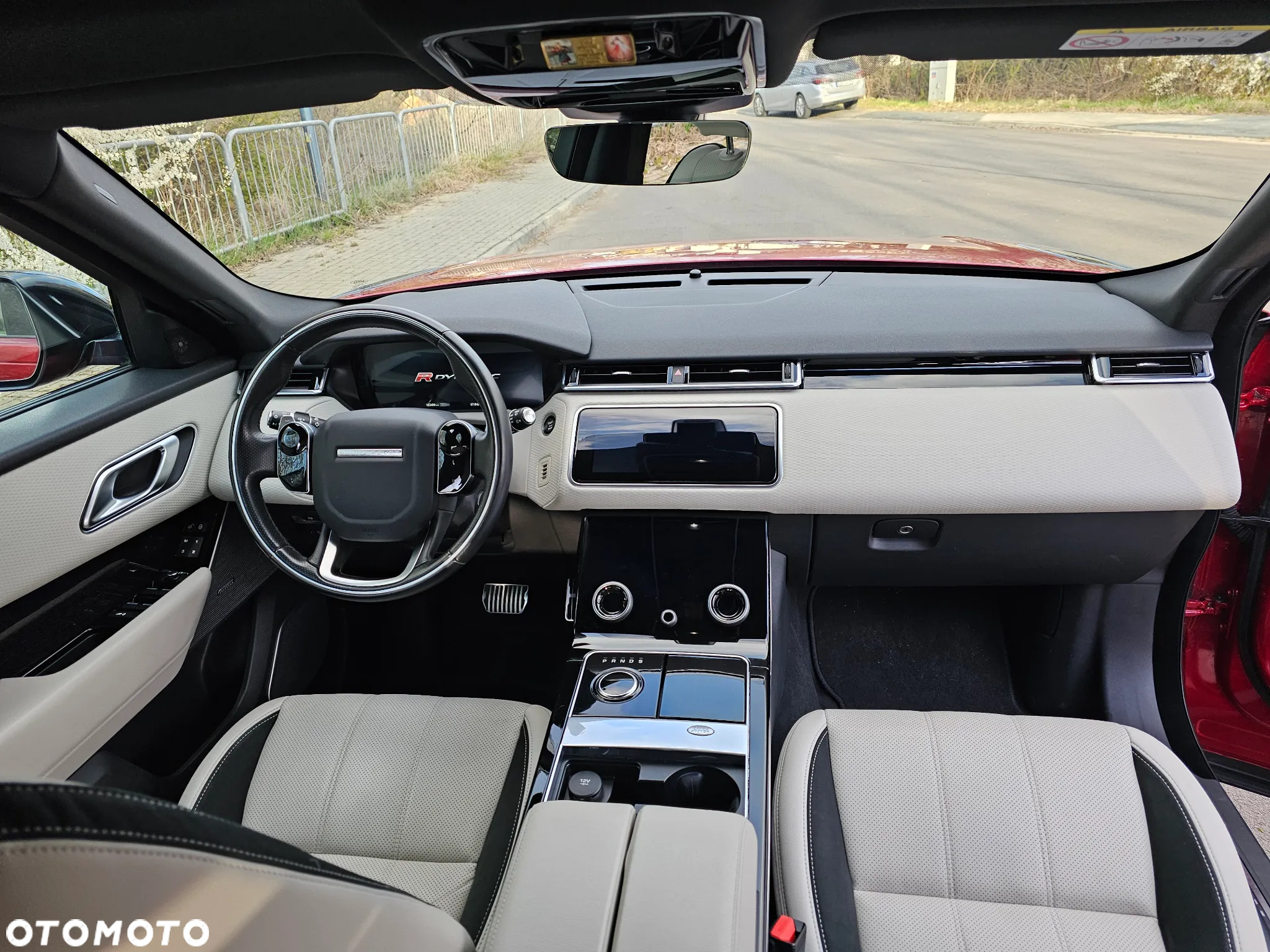 Land Rover Range Rover Velar 2.0 SD4 R-Dynamic - 16