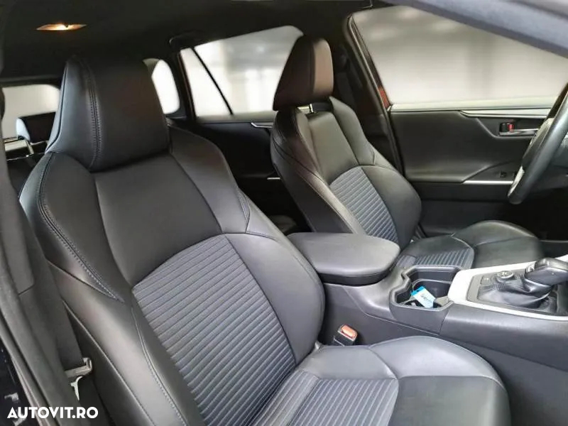 Toyota RAV4 2.5 Hybrid VVT-iE 4x4 Exclusive Bi-Tone - 9