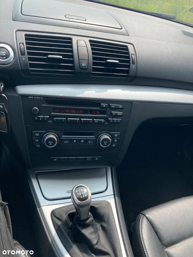 BMW Seria 1 118d - 10