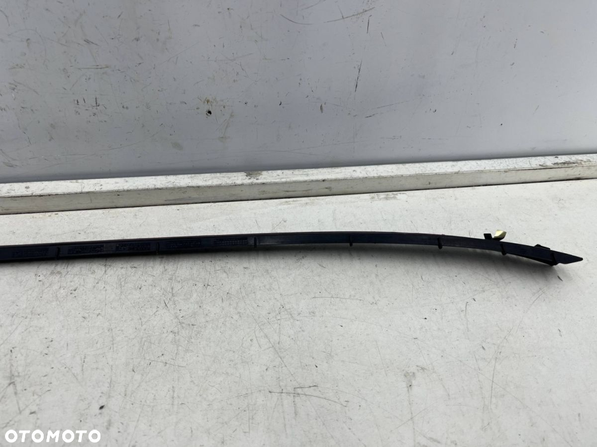 Listwa Ford Focus MK3 10-19r. prawy ślizg listwy zgarniającej szyby czołowej montażowa NOWA - 7