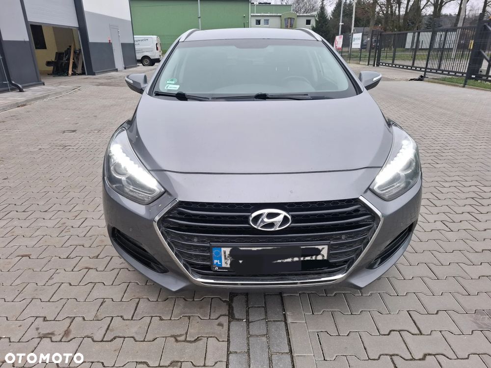 Hyundai i40 1.7 CRDi Comfort - 2
