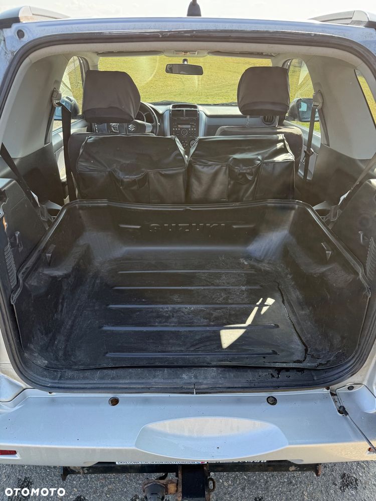 Suzuki Grand Vitara 1.9 DDiS - 17