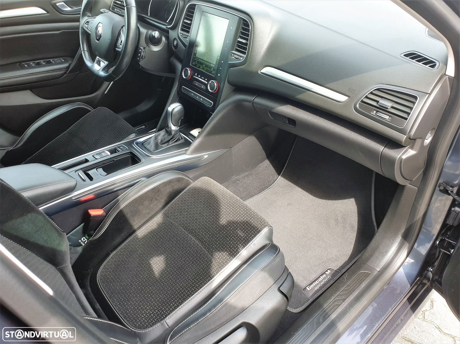 Renault Mégane Sport Tourer ENERGY dCi 110 EDC INTENS - 34